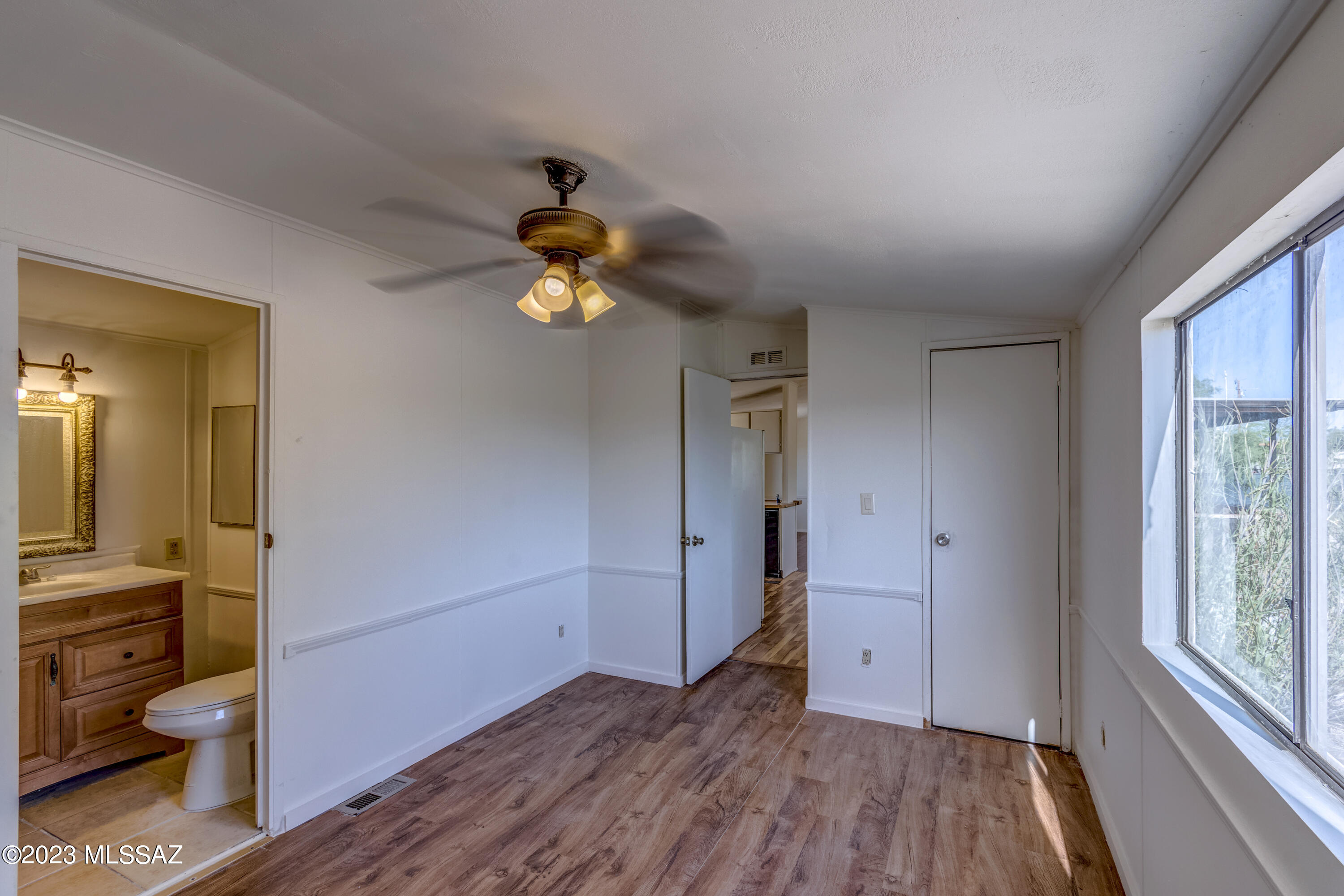 12190 West Camper Road Tucson, AZ 85743 - Photo 15 of 27