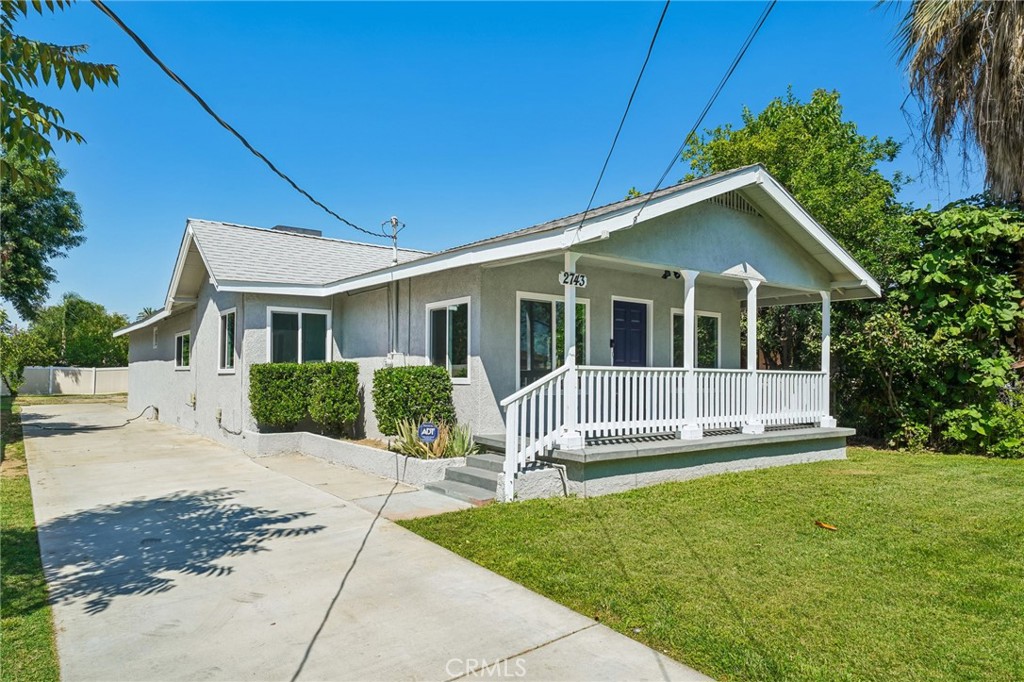 2743 12th Street Riverside, CA 92501 - Photo 4 of 62