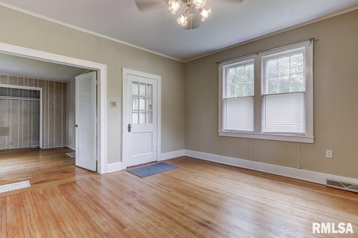 773 West Camp Sangamo Road Springfield, IL 62707 - Photo 6 of 34