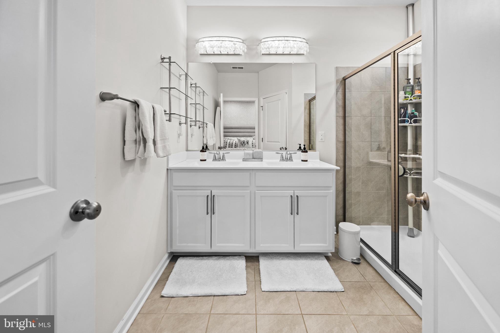 41 Turin Way Mount Laurel, NJ 08054 - Photo 22 of 35 En-suite bathroom w/ updated lighting