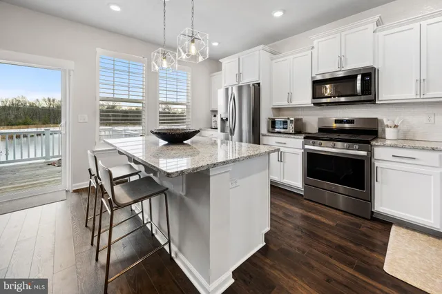 $525,000 | 41 Turin Way, Mount Laurel, NJ 08054