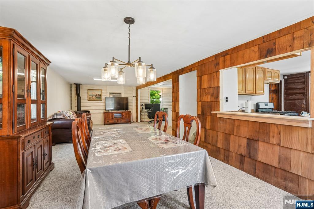 52 North Road Wayne, NJ 07470 - Photo 9 of 33