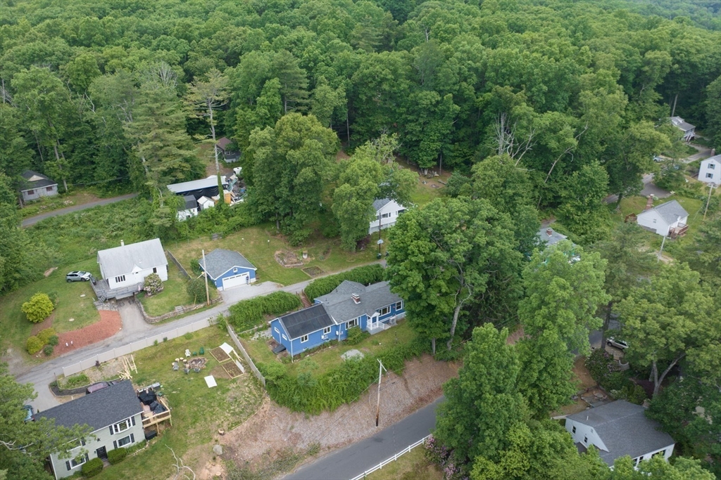 33-36 Overlook Road Holland, MA 01521 - Photo 28 of 38