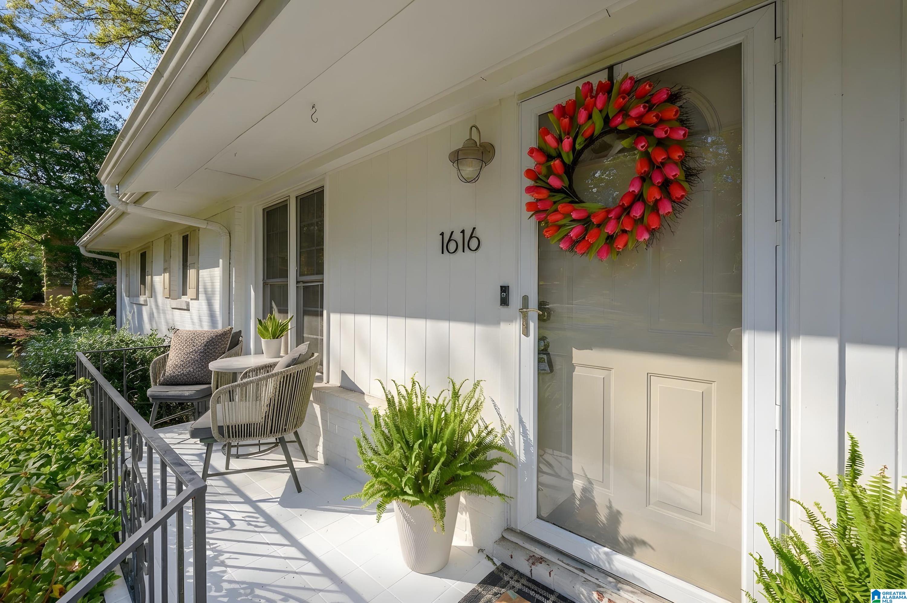 1616 Cresthill Road Birmingham, AL 35213 - Photo 3 of 37 Gallery Image 3