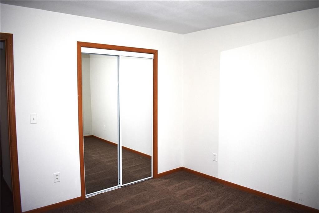 11789 Ridgeway Drive St. Joseph, MO 64505 - Photo 13 of 21