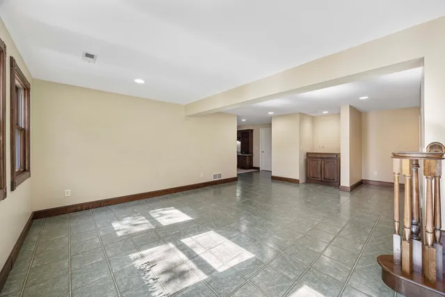 $539,000 | 3211 Leafy Lane, Bloomington, IL 61704