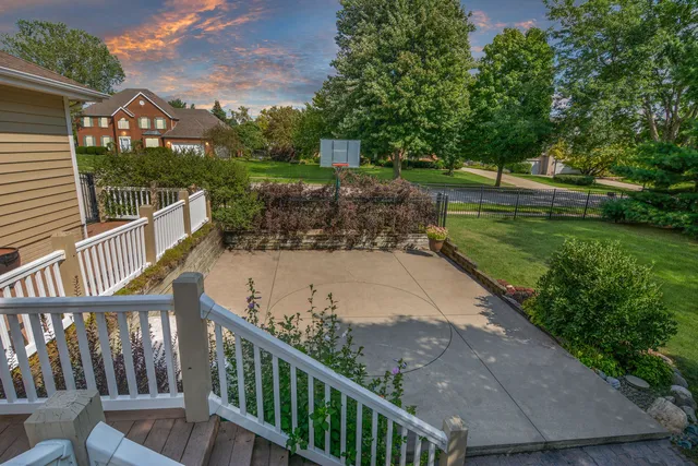 $539,000 | 3211 Leafy Lane, Bloomington, IL 61704