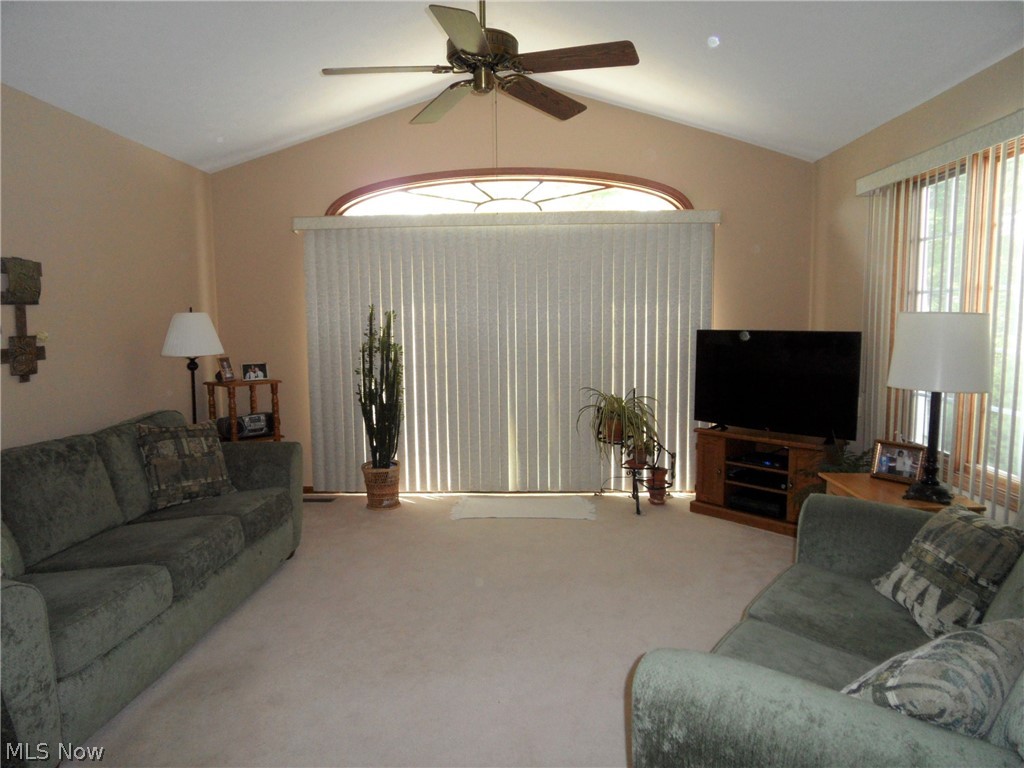 18203 Drake Road Strongsville, OH 44136 - Photo 16 of 27 Gallery Image 16