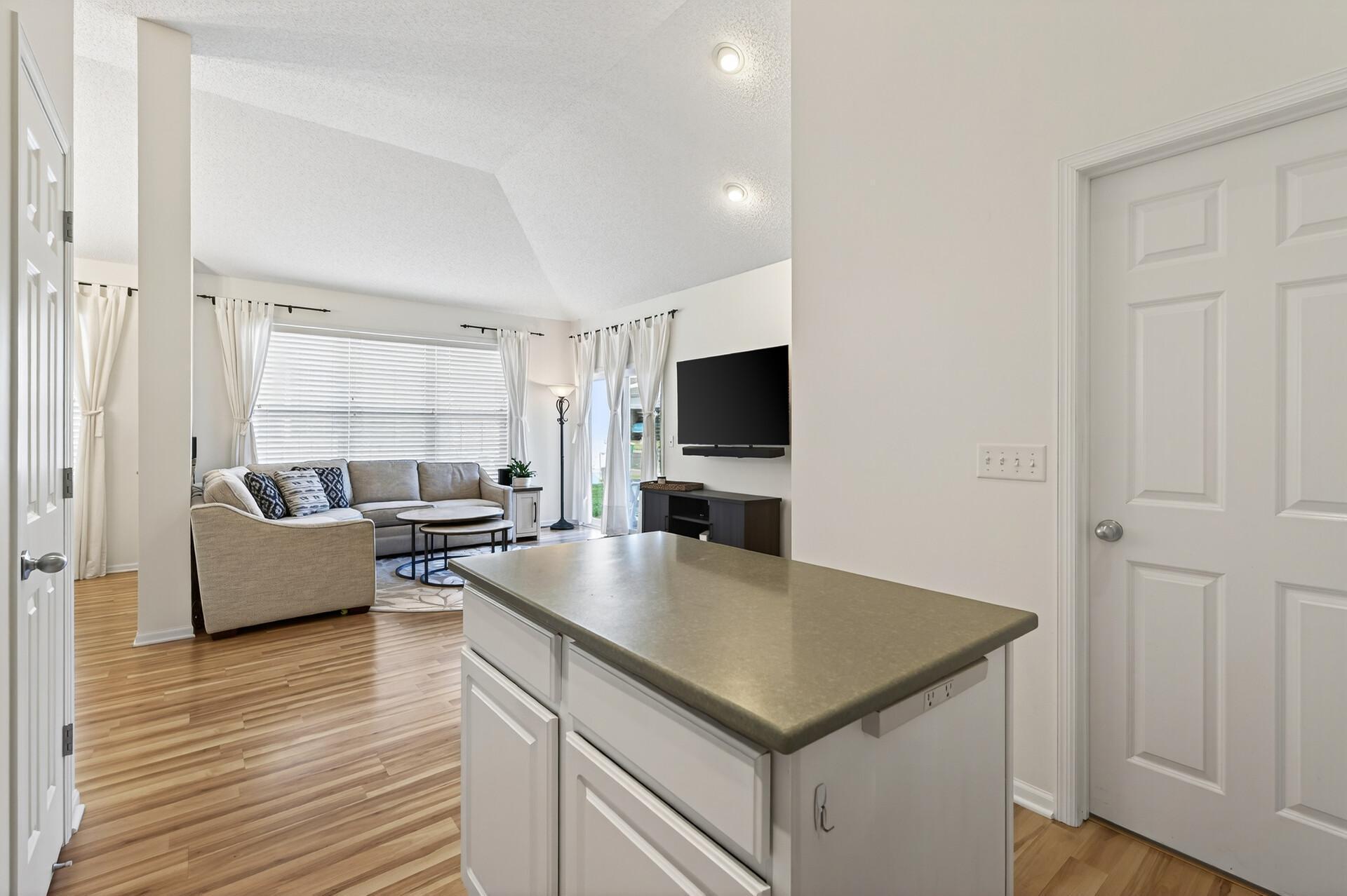 9767 Picket Drive Eden Prairie, MN 55347 - Photo 19 of 32