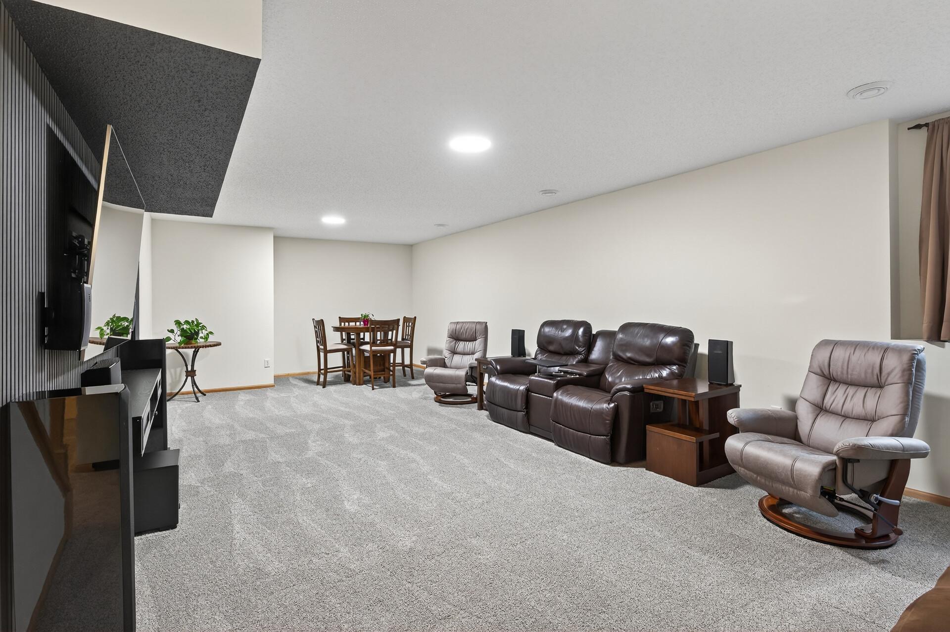 9767 Picket Drive Eden Prairie, MN 55347 - Photo 22 of 32