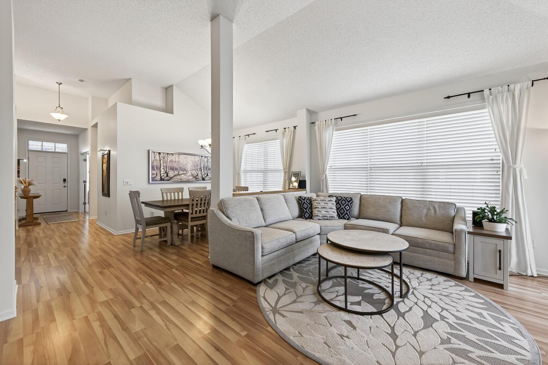 9767 Picket Drive Eden Prairie, MN 55347 - Photo 8 of 32