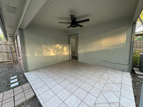 $1,500 | 11919 Averett Court, Fort Worth, TX 76008