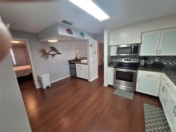 $694,000 | 505 North Highland Avenue, Clearwater, FL 33755
