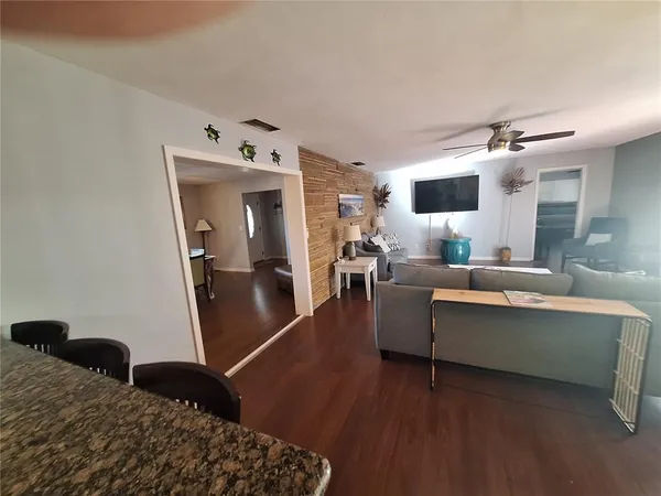 $694,000 | 505 North Highland Avenue, Clearwater, FL 33755