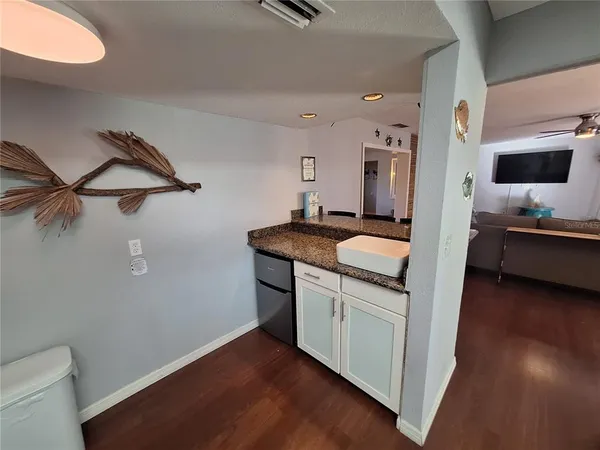 $694,000 | 505 North Highland Avenue, Clearwater, FL 33755