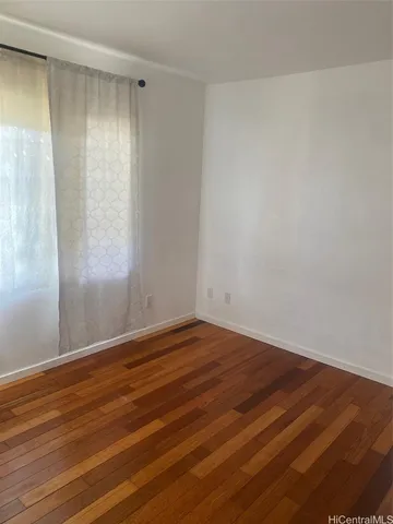 $1,300 | 98-118 Kihale Street, Unit BACK, Aiea, HI 96701
