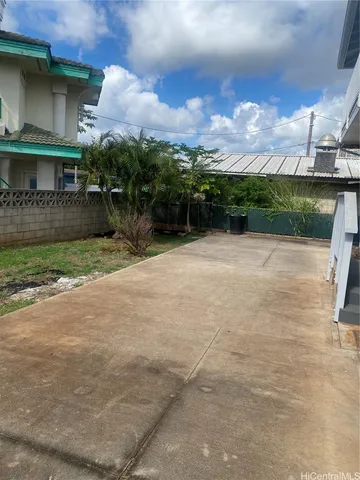 $1,300 | 98-118 Kihale Street, Unit BACK, Aiea, HI 96701