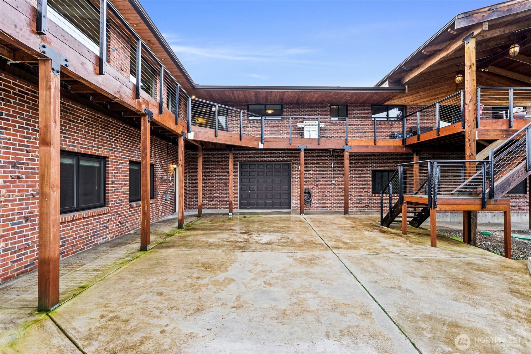 3321 Cooks Hill Road Centralia, WA 98531 - Photo 32 of 37 a view of a building with sitting area