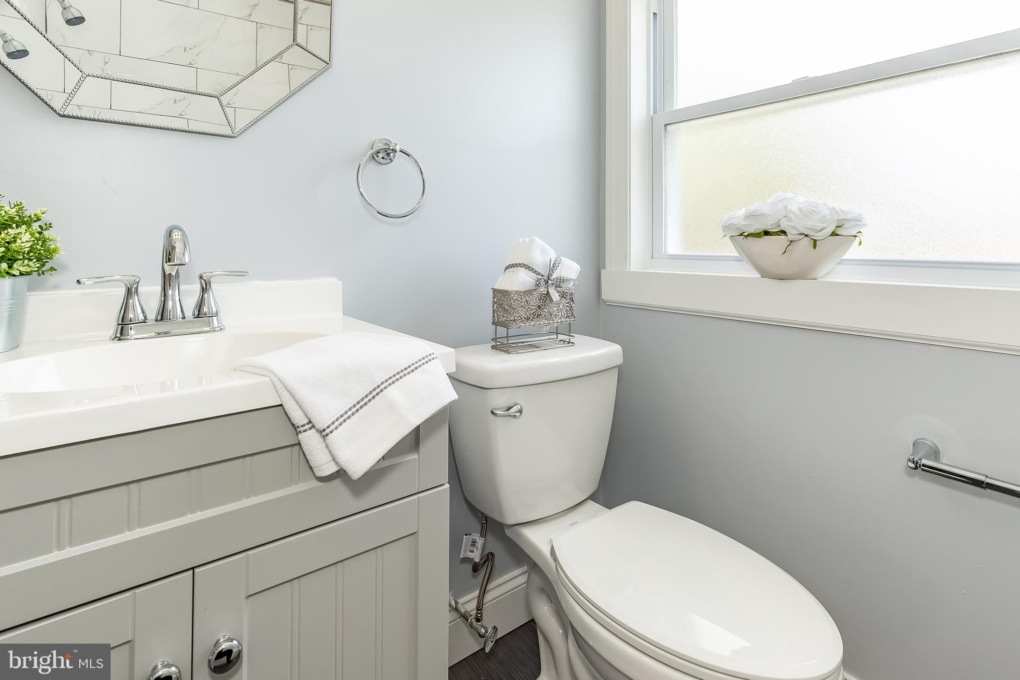 1950 Stanhope Road Baltimore, MD 21222 - Photo 24 of 45 SPA-STYLE FULL BATH w/TRUE FROSTED PRIVACY GLASS!