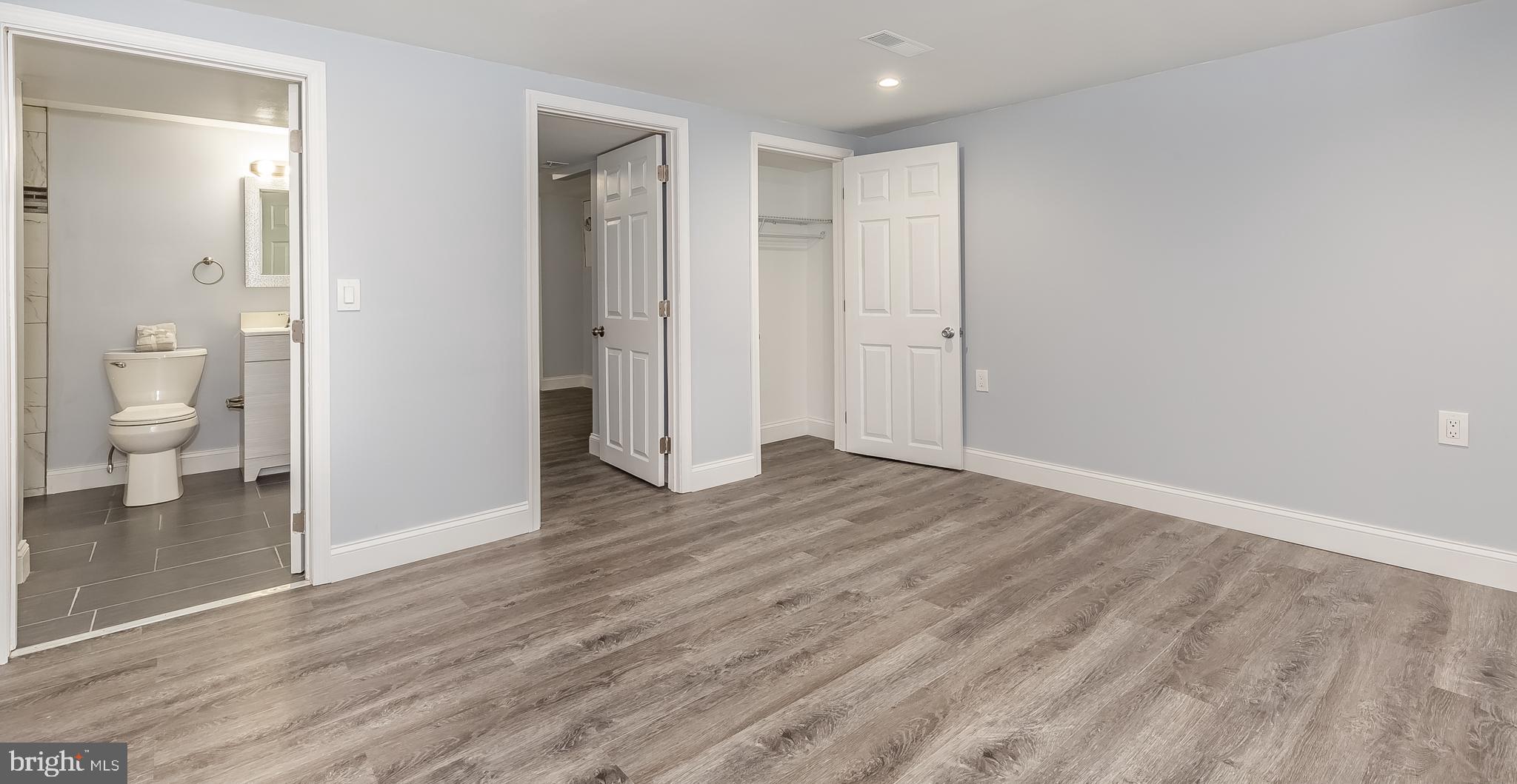 1950 Stanhope Road Baltimore, MD 21222 - Photo 34 of 45 FAMILY RM w/GORGEOUS FULL BATH & CLOSET!