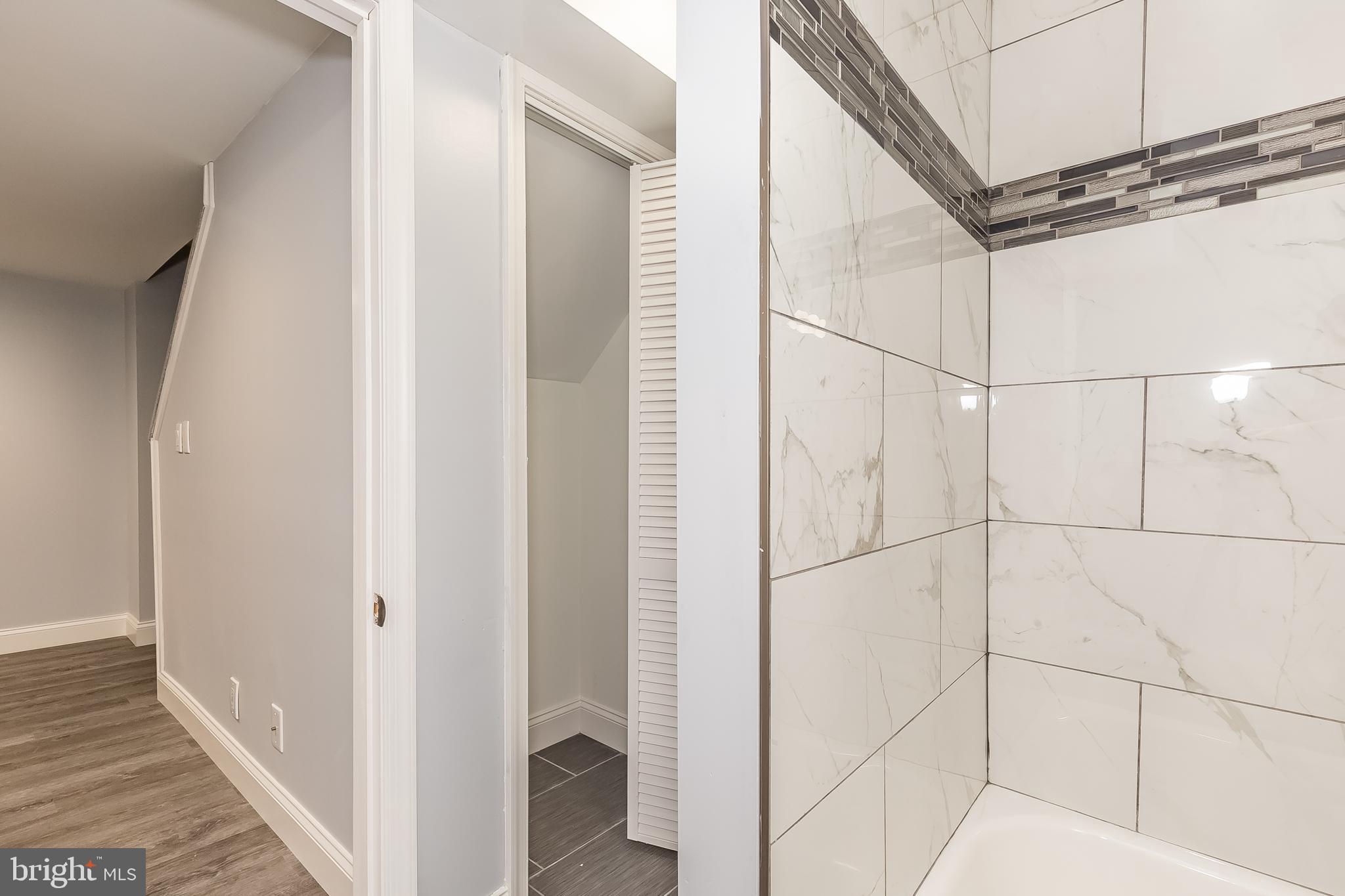 1950 Stanhope Road Baltimore, MD 21222 - Photo 37 of 45 FULL BATH NEXT TO FAM RM w/LARGE LINEN CLOSET