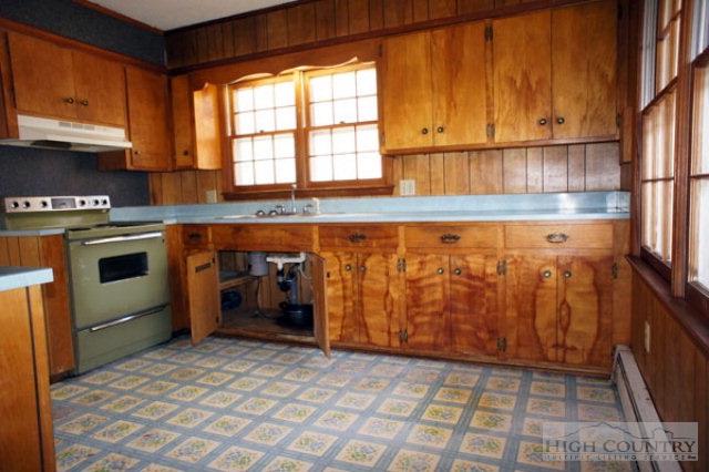 165 Farthing Hayes Road Boone, NC 28607 - Photo 4 of 25 Gallery Image 4