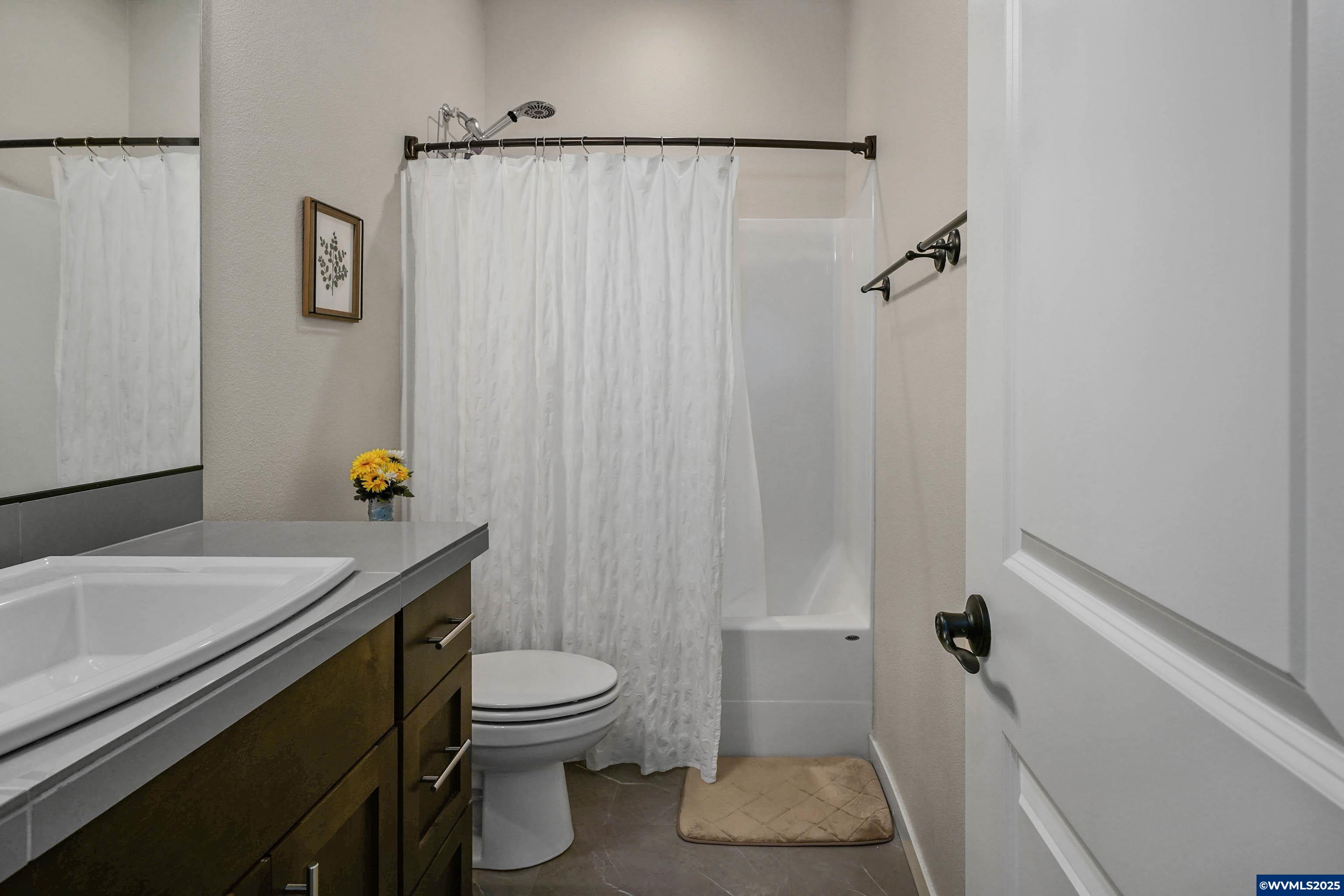 4878 Ranger Avenue Salem, OR 97305 - Photo 9 of 37