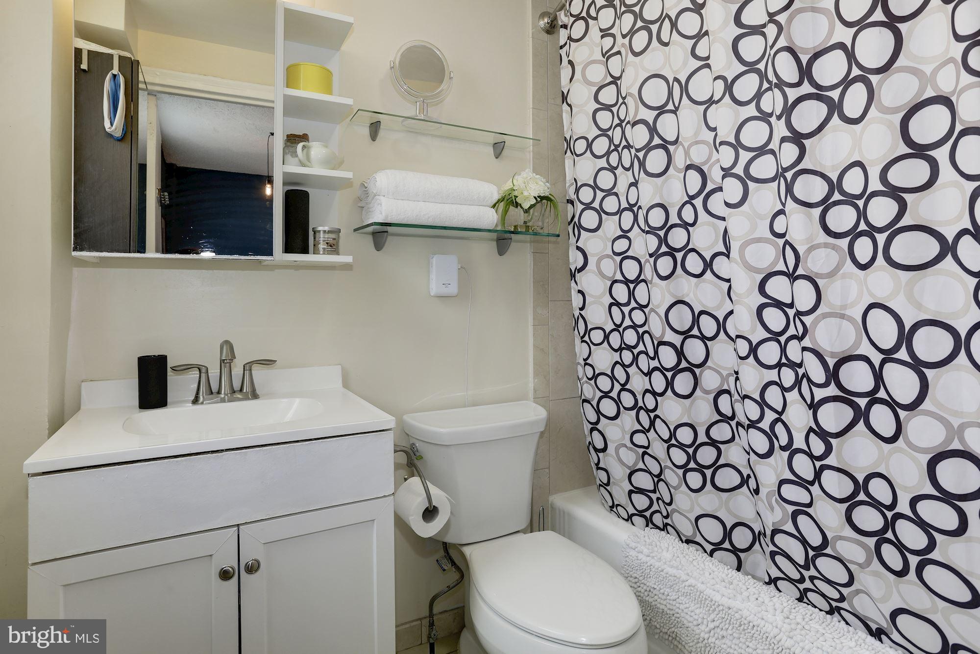 1417 N Street Northwest, Unit 311 Washington, DC 20005 - Photo 25 of 25