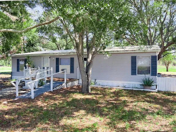 $149,500 | 61 Leisure Lane, Venus, FL 33960