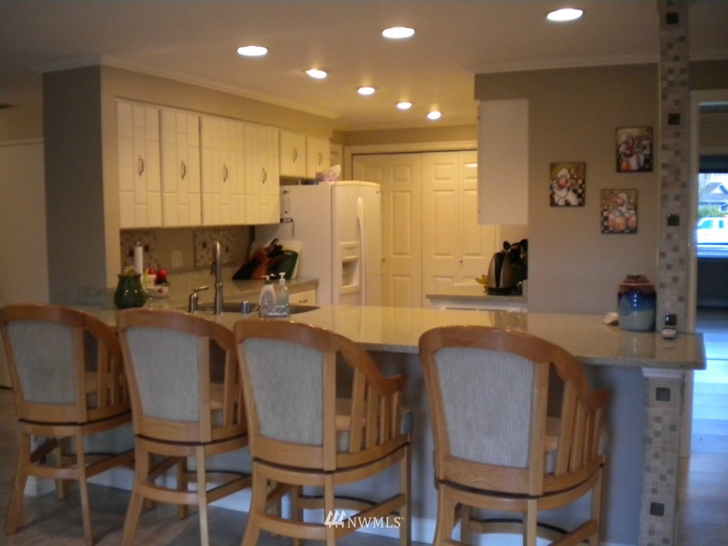 14645 Southeast 181st Street Renton, WA 98058 - Photo 3 of 24 Gallery Image 3