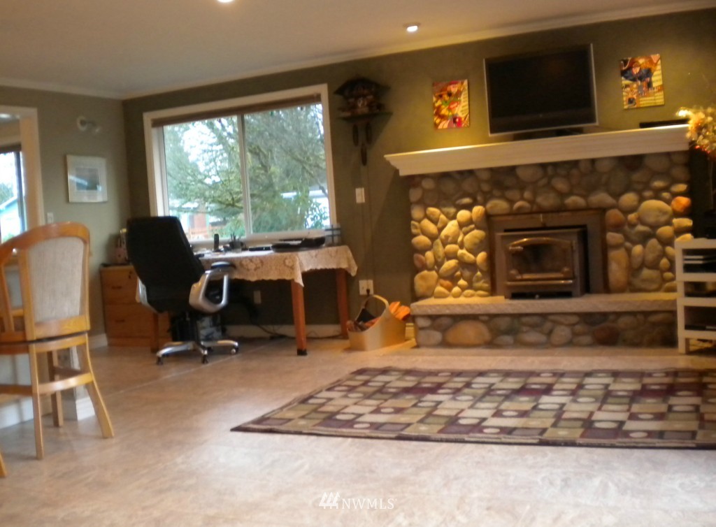 14645 Southeast 181st Street Renton, WA 98058 - Photo 8 of 24 Gallery Image 8