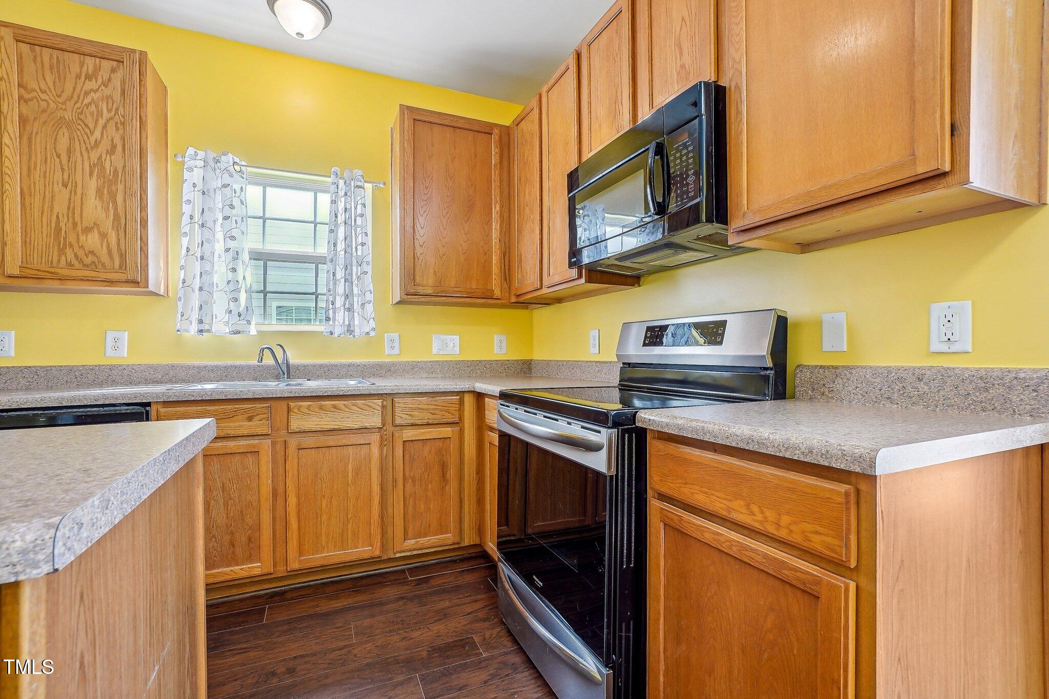 1104 Lombar Street Raleigh, NC 27610 - Photo 15 of 37 18-web-or-mls-Lombar St-014