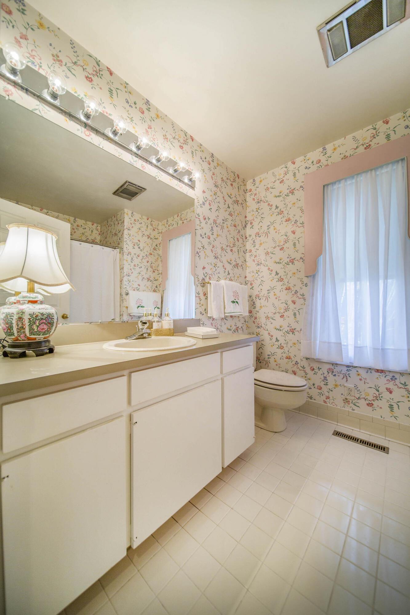 2534 South Clearing Road Salem, VA 24153 - Photo 18 of 43 18