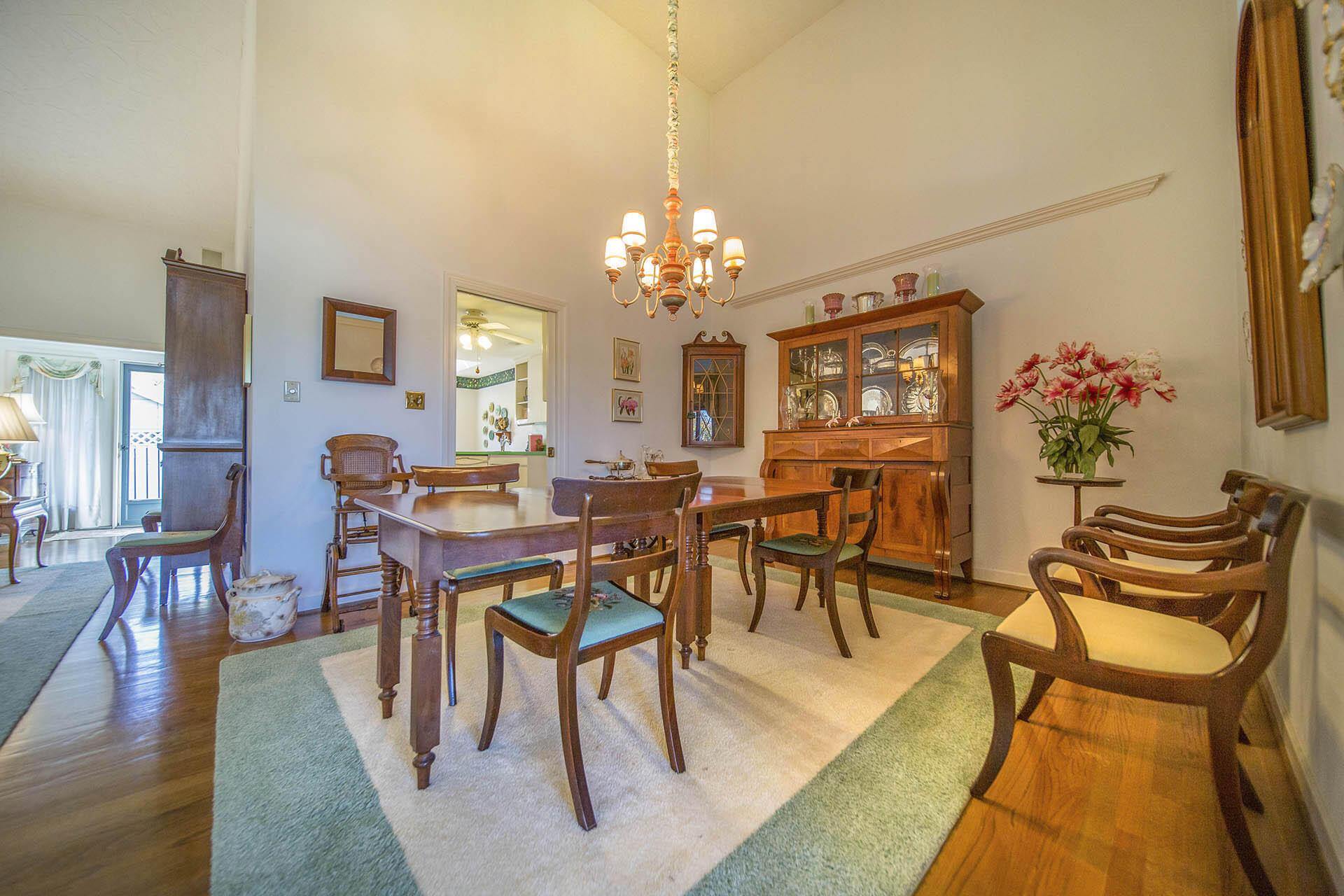 2534 South Clearing Road Salem, VA 24153 - Photo 8 of 43 7