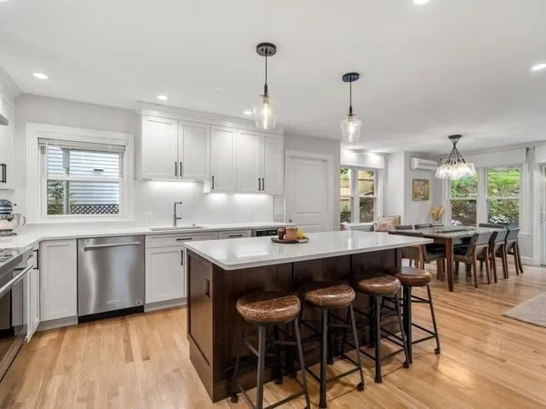$3,250,000 | 236 Mason Terrace, Brookline, MA 02446