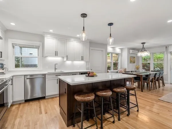 $3,250,000 | 236 Mason Terrace, Brookline, MA 02446