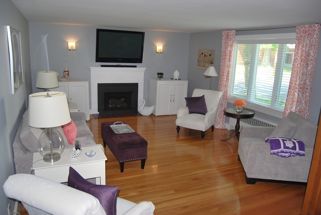 91 Mayflower Road Quincy, MA 02171 - Photo 4 of 30 Gallery Image 4