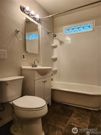 $379,000 | 123 Acorn Street, Bremerton, WA 98310