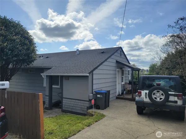 $379,000 | 123 Acorn Street, Bremerton, WA 98310