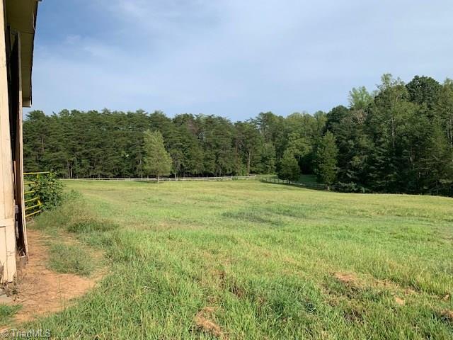 1304 Baker Crossroad Road Reidsville, NC 27320 - Photo 14 of 30 Gallery Image 14