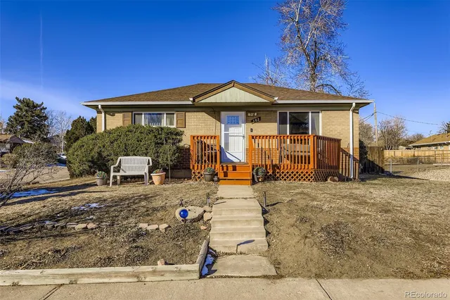 $409,900 | 382 Linda Sue Lane, Northglenn, CO 80233