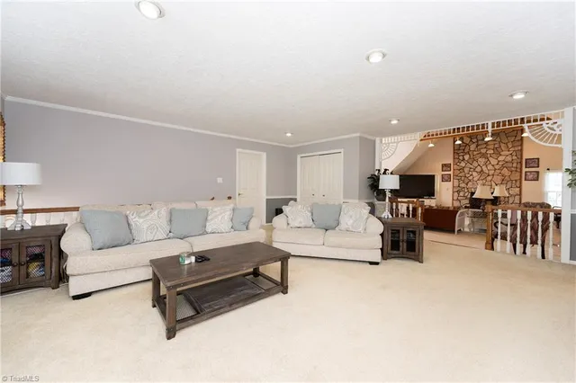 $549,900 | 301 Virginia Drive, Yadkinville, NC 27055