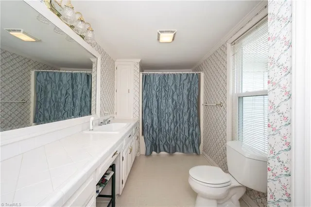 $549,900 | 301 Virginia Drive, Yadkinville, NC 27055