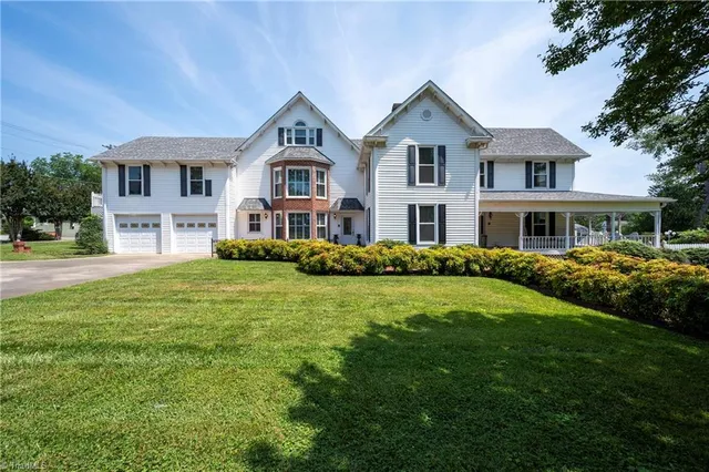 $549,900 | 301 Virginia Drive, Yadkinville, NC 27055