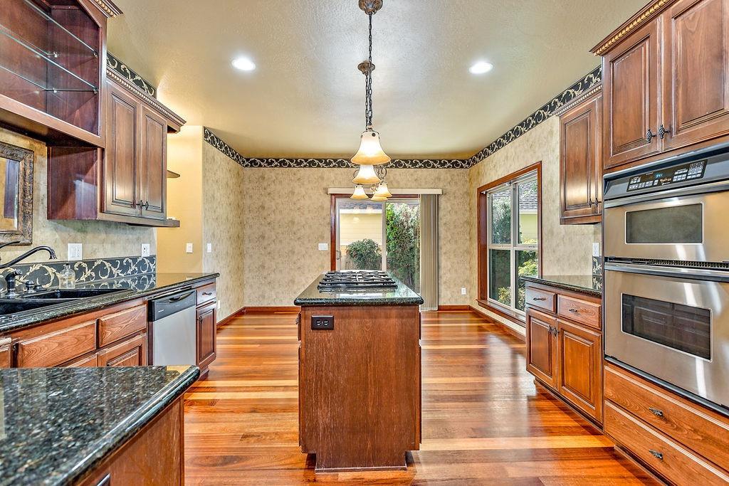 1140 Grouse Ridge Drive Central Point, OR 97502 - Photo 17 of 35 Additional Photo