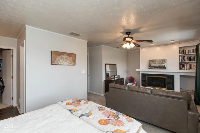 $229,000 | 558 Cielo Vista Drive, Greenwood, IN 46143