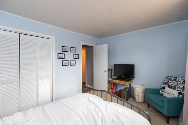 $229,000 | 558 Cielo Vista Drive, Greenwood, IN 46143