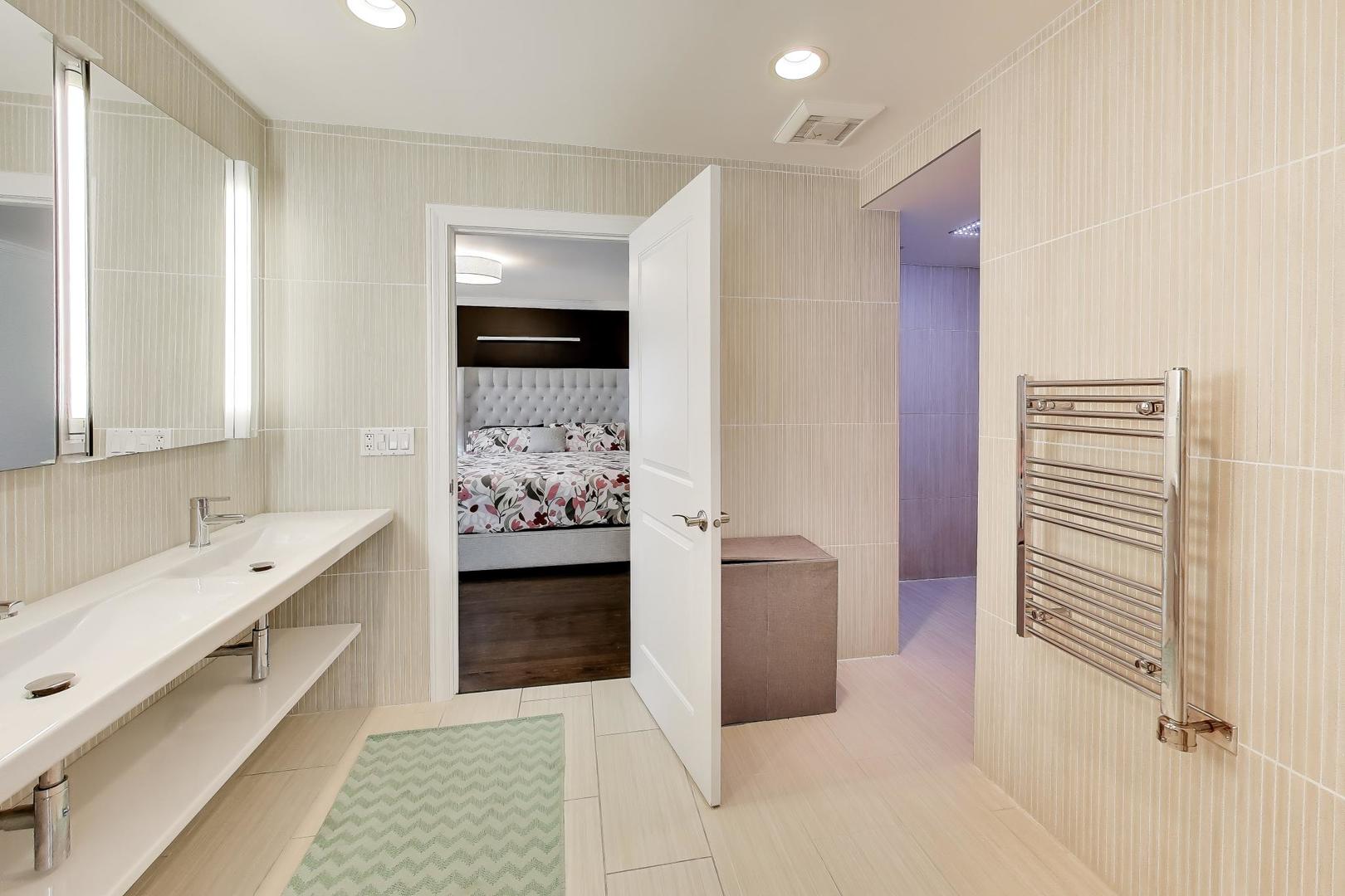 1217 Sheridan Road Evanston, IL 60202 - Photo 25 of 43