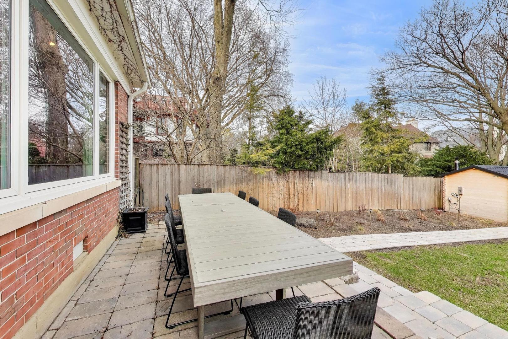 1217 Sheridan Road Evanston, IL 60202 - Photo 41 of 43