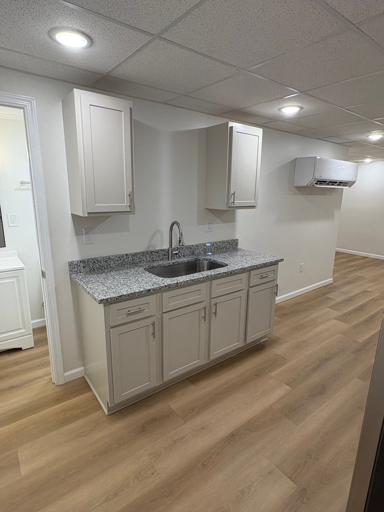 606 Dover Road, Unit 4 Clarksville, TN 37042 - Photo 3 of 12